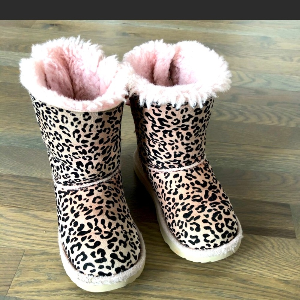 UGG Toddler Girl Pink Leopard Print Boots